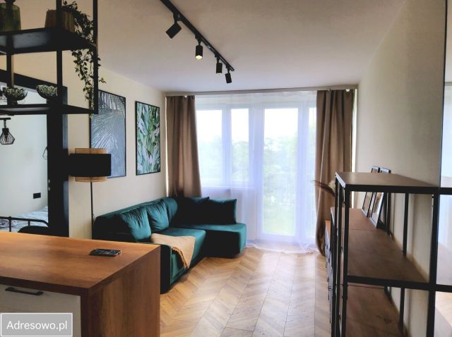 Mieszkanie 3-pokojowe Wrocław Stare Miasto, ul. Szpitalna. Zdjęcie 1