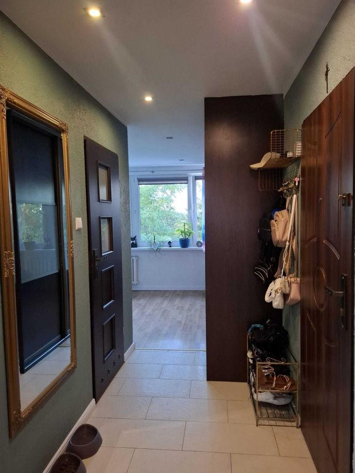 Mieszkanie 2-pokojowe Dzierżoniów, os. Różane. Zdjęcie 7