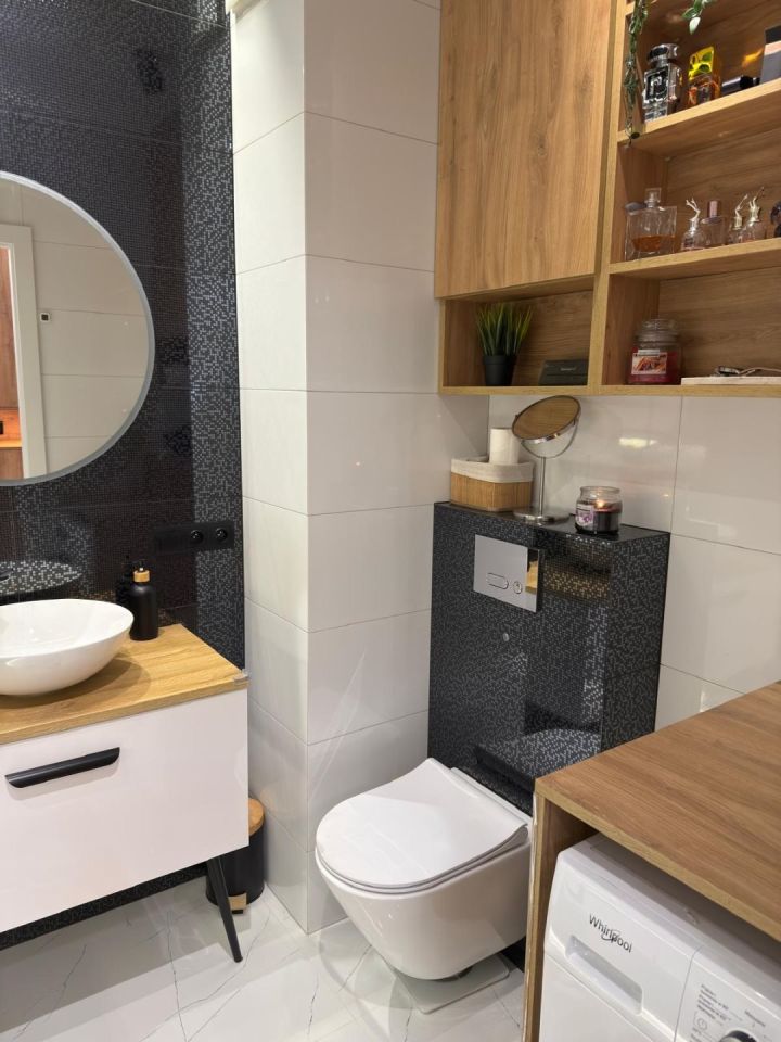 Mieszkanie 3-pokojowe Zamienie. Zdjęcie 7