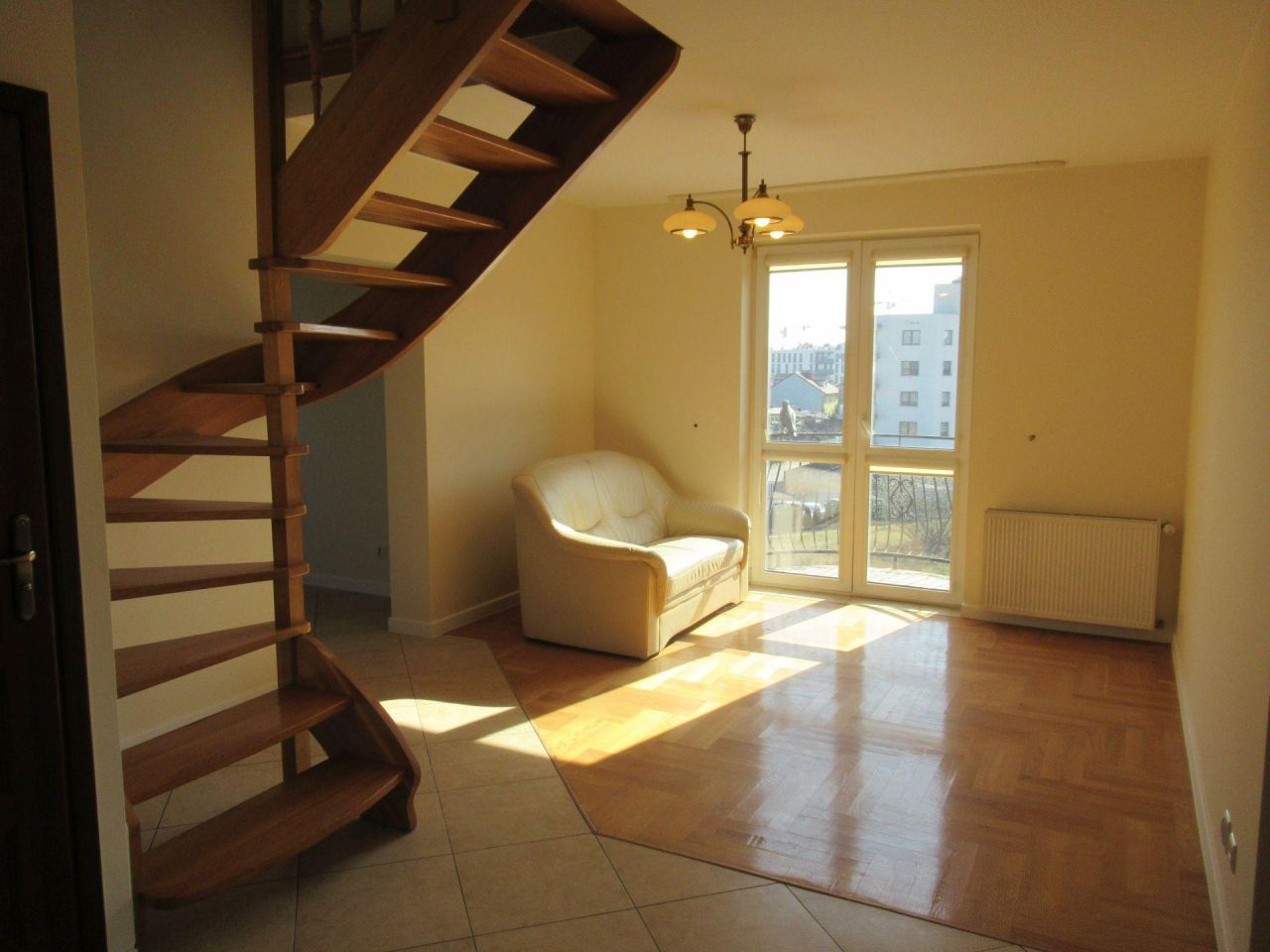 Mieszkanie 5-pokojowe Ząbki, ul. Szwoleżerów. Zdjęcie 1