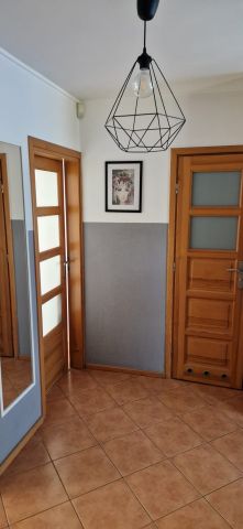 Mieszkanie 3-pokojowe Nowy Sącz Barskie, ul. Partyzantów. Zdjęcie 3