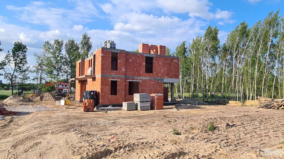 bliźniak, 6 pokoi Leszno. Zdjęcie 7