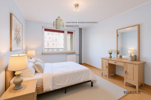 Mieszkanie 3-pokojowe Oleśnica, ul. Mikołaja Kopernika. Zdjęcie 2