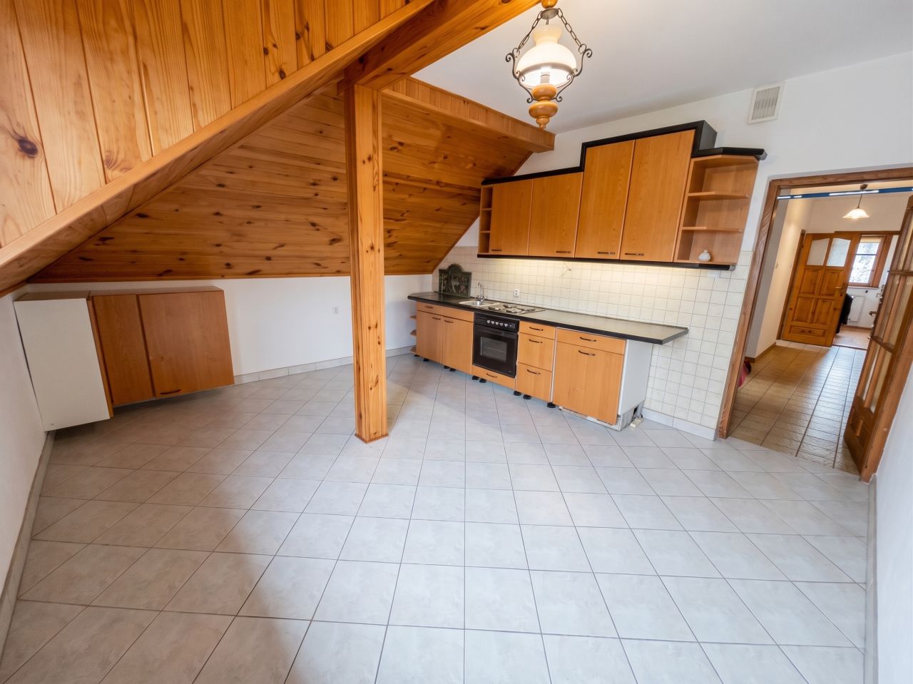 dworek, 6 pokoi Krosno Suchodół. Zdjęcie 10