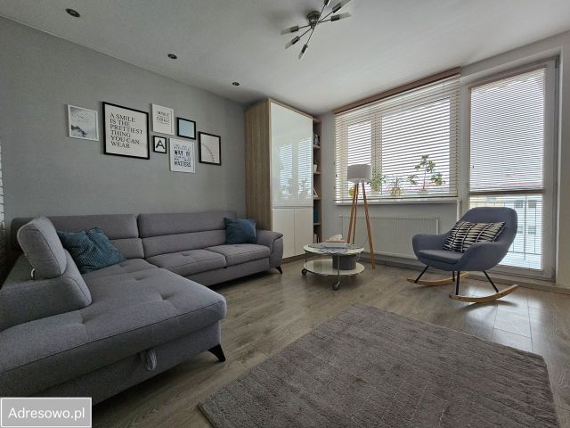 Mieszkanie 3-pokojowe Rumia, ul. Saperów. Zdjęcie 1