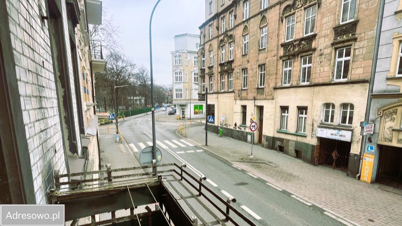 kamienica, 5 pokoi Chorzów Centrum, ul. gen. Henryka Dąbrowskiego. Zdjęcie 2