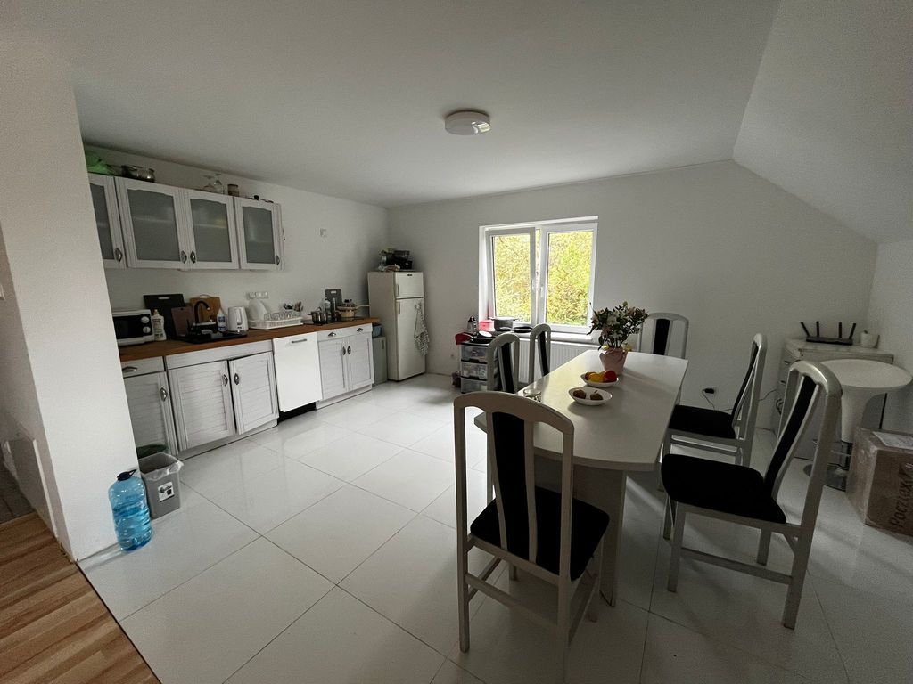 dom wolnostojący, 7 pokoi Marki, ul. Wilcza