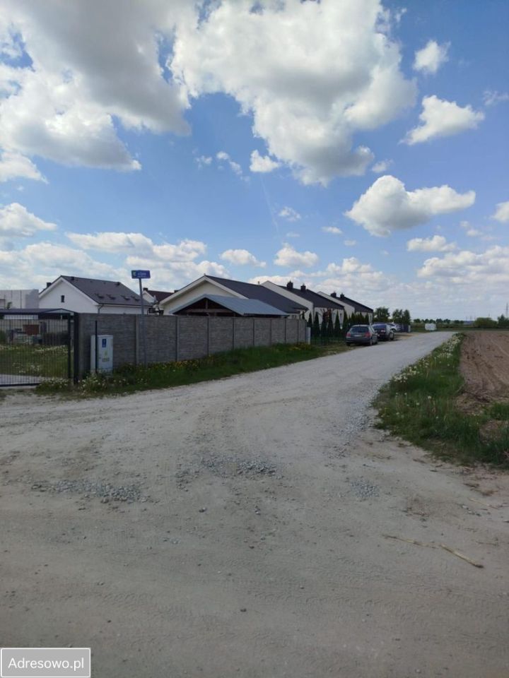 Działka budowlana Nowe Oborzyska. Zdjęcie 3