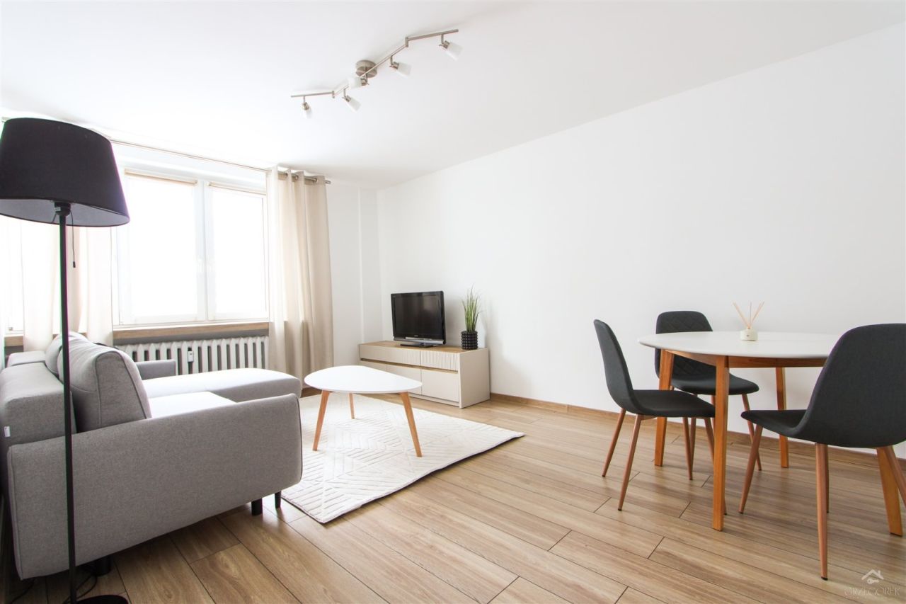 Mieszkanie 3-pokojowe Białystok Piaski, ul. Zwierzyniecka. Zdjęcie 1