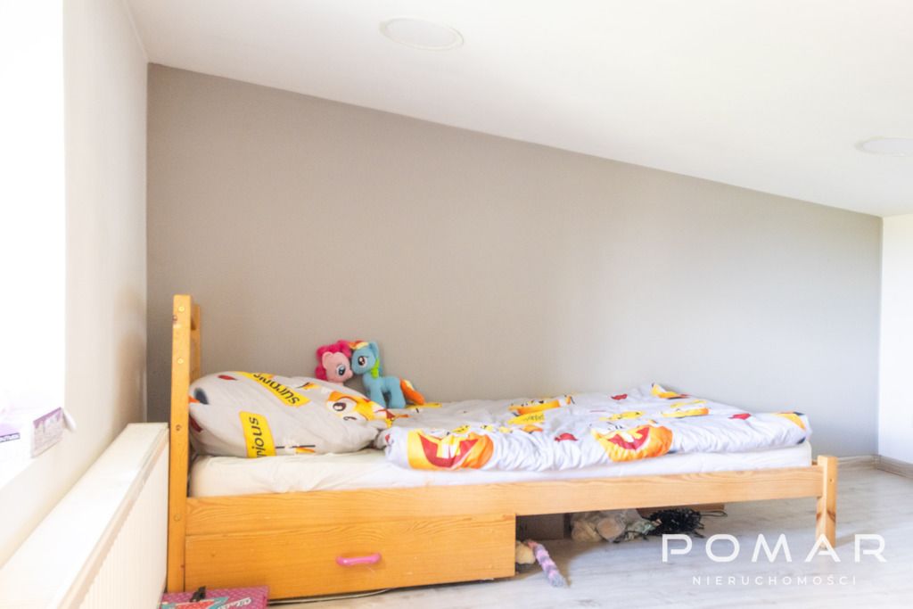 dom wolnostojący, 5 pokoi Świerklany, ul. Wiejska. Zdjęcie 14