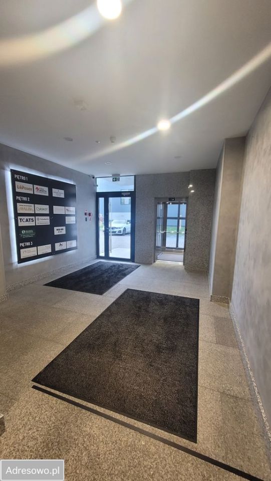 Biuro Wrocław Muchobór Mały, ul. Strzegomska. Zdjęcie 5