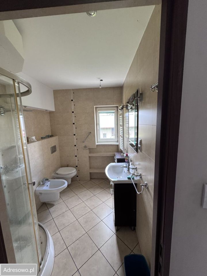 dom wolnostojący, 6 pokoi Wieluń. Zdjęcie 10