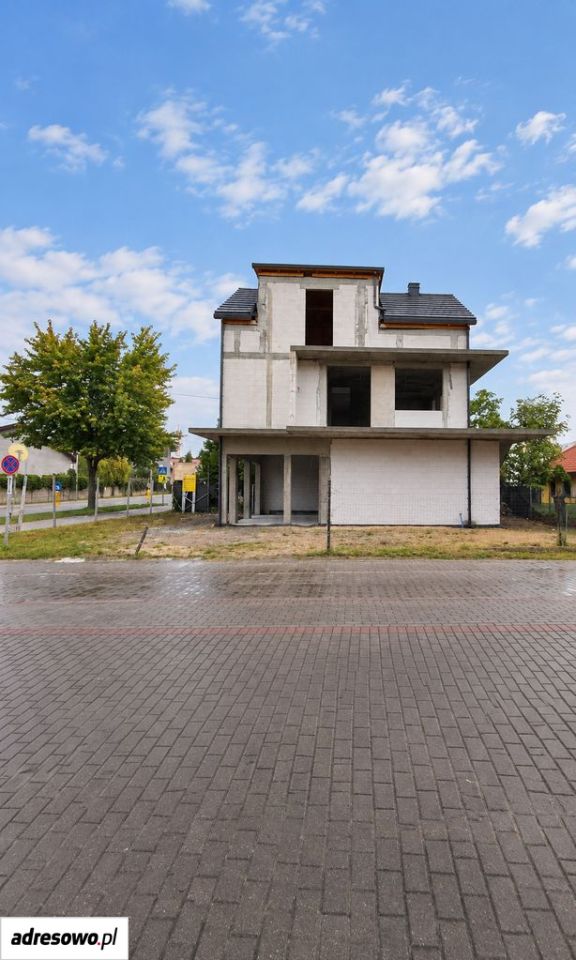 dom wolnostojący Rumia, ul. Ceynowy. Zdjęcie 5
