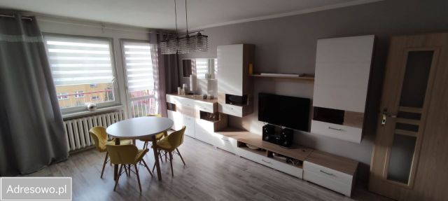 Mieszkanie 3-pokojowe Świętochłowice Chropaczów, ul. Wiktora Wiechaczka. Zdjęcie 1