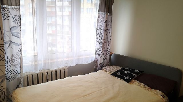 Mieszkanie 4-pokojowe Bełchatów, os. Okrzei. Zdjęcie 1