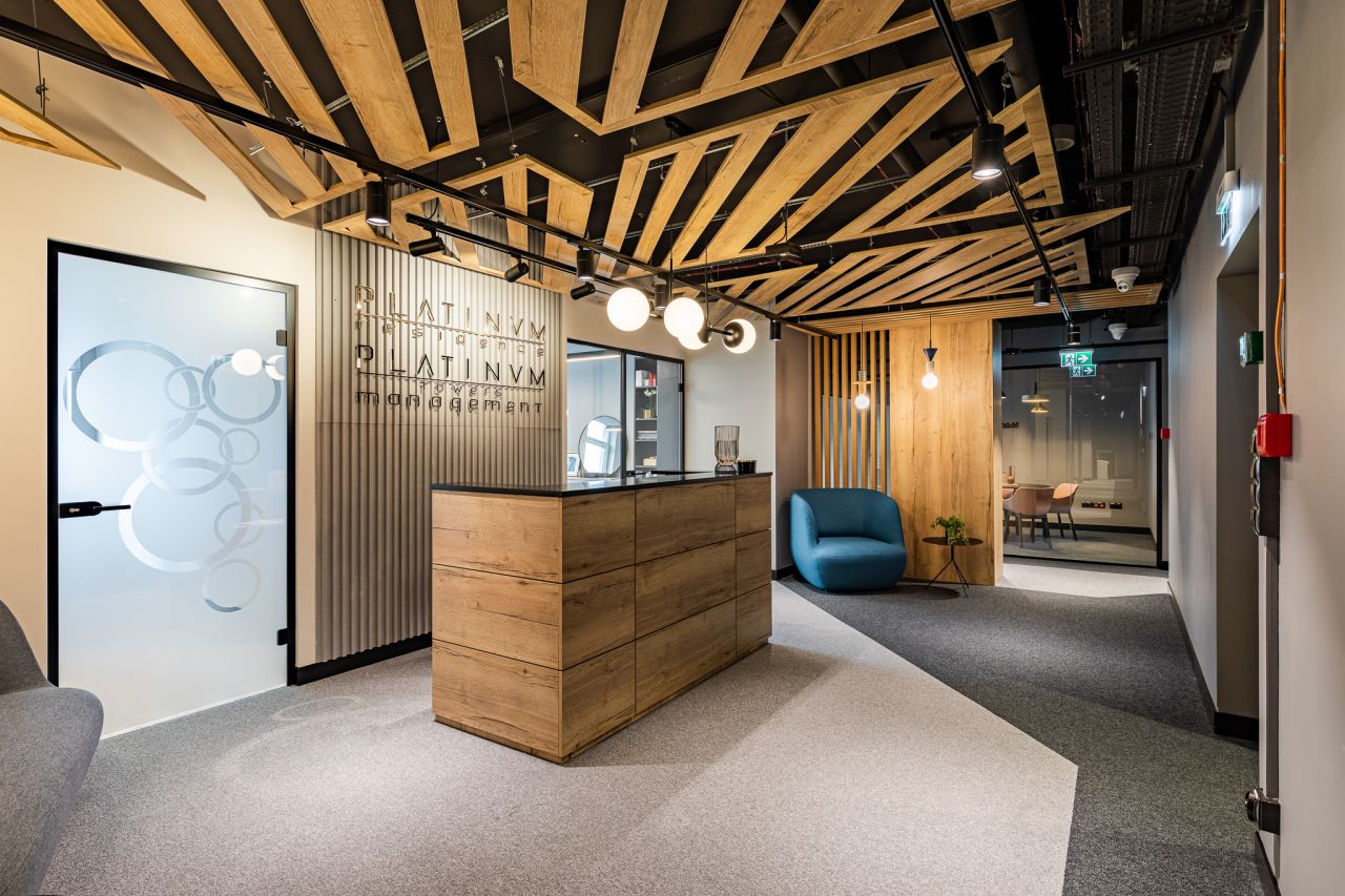 Biuro Warszawa Mirów, ul. Żelazna