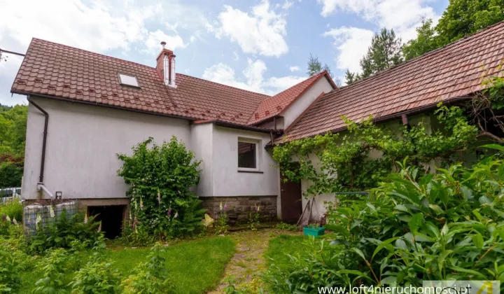 dom wolnostojący, 6 pokoi Łososina Górna