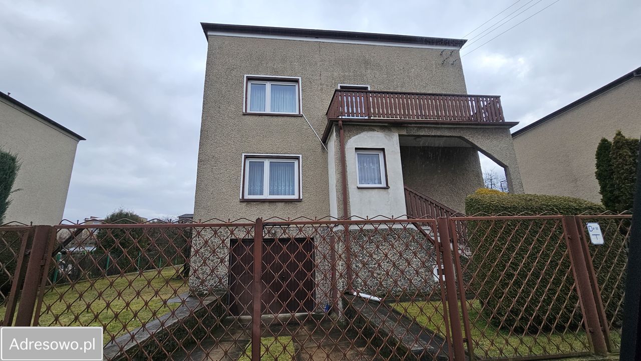dom wolnostojący, 5 pokoi Konopiska. Zdjęcie 1