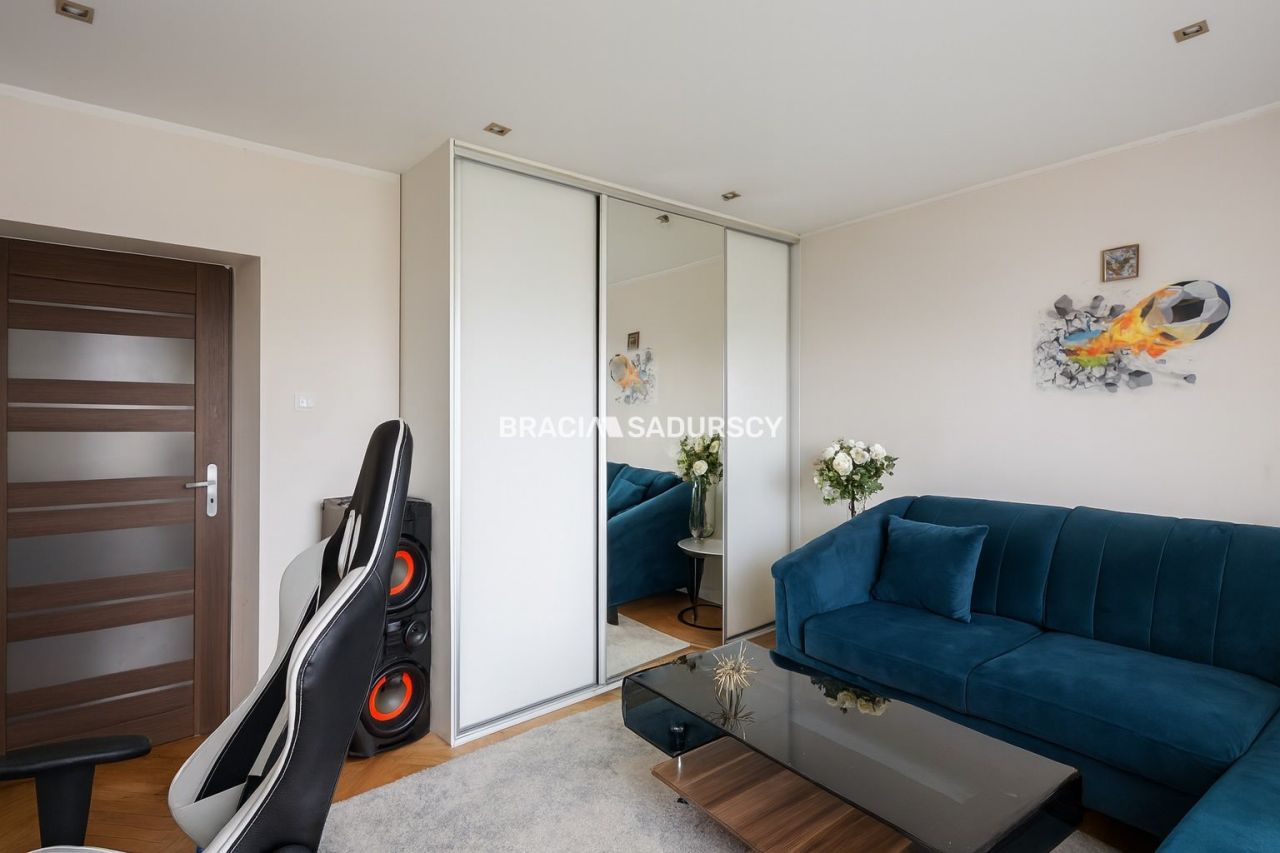 dom wolnostojący, 5 pokoi Kraków Swoszowice, ul. Poronińska. Zdjęcie 10