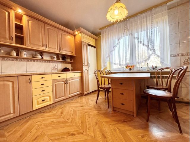 dom wolnostojący, 4 pokoje Nowe Chlebiotki. Zdjęcie 5