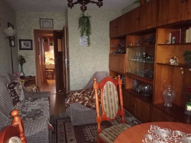 Mieszkanie 3-pokojowe Jelenia Góra Cieplice Śląskie-Zdrój, ul. Wita Stwosza. Zdjęcie 1