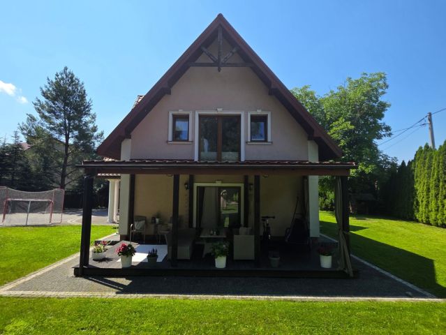 dom wolnostojący, 4 pokoje Sanok Olchowce, ul. Kmicica. Zdjęcie 4