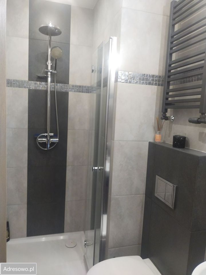 dom wolnostojący, 4 pokoje Księginice. Zdjęcie 12