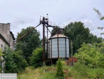 Hala/magazyn Kisiny. Zdjęcie 3