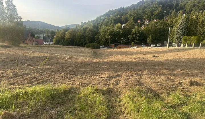 Działka budowlana Poręba
