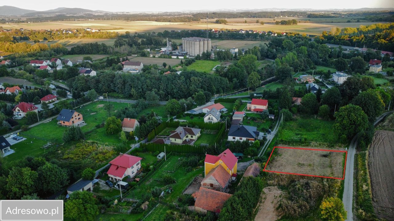 Działka budowlana Burkatów