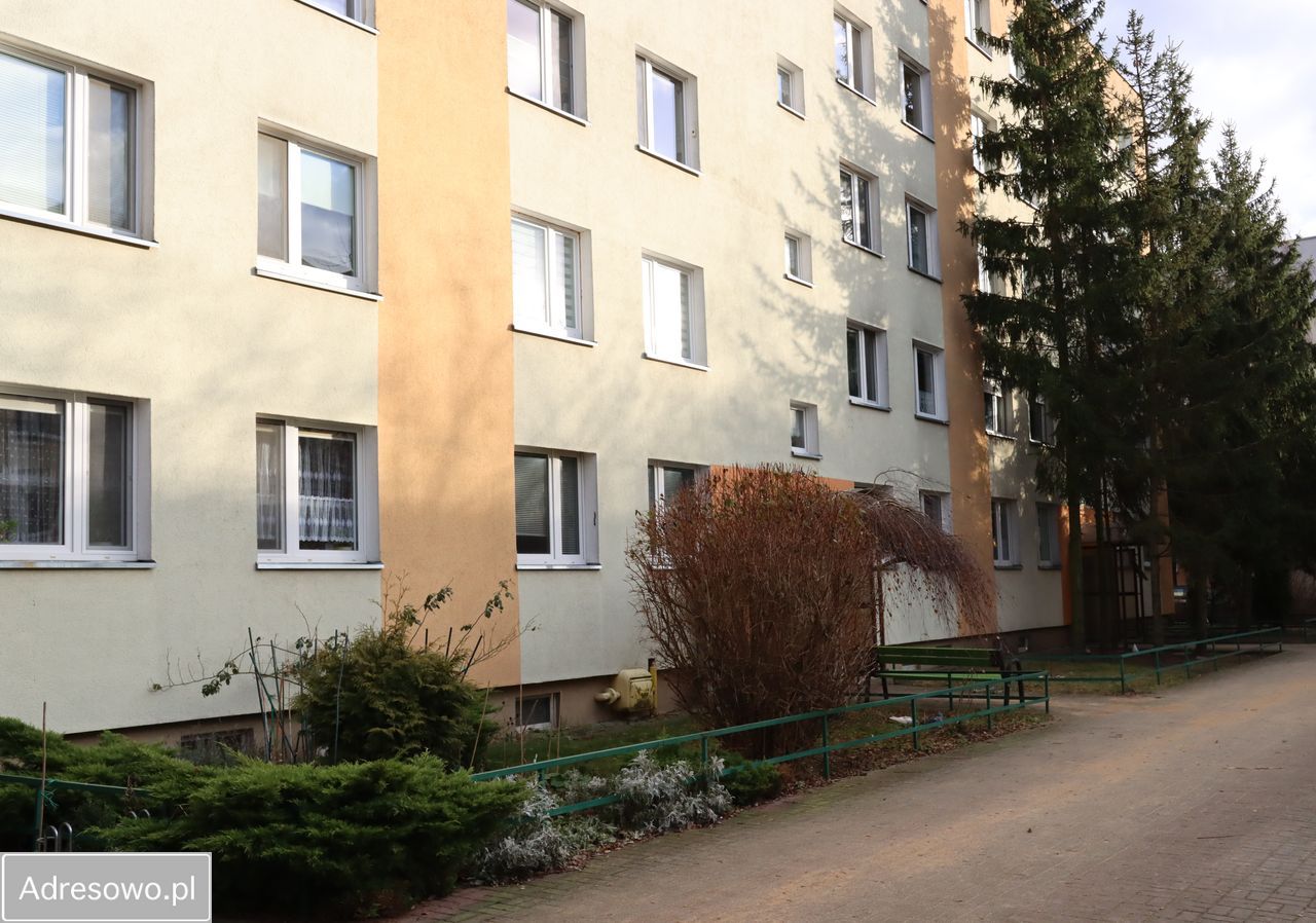 Mieszkanie 2-pokojowe Toruń Rubinkowo, ul. Tymona Niesiołowskiego. Zdjęcie 3