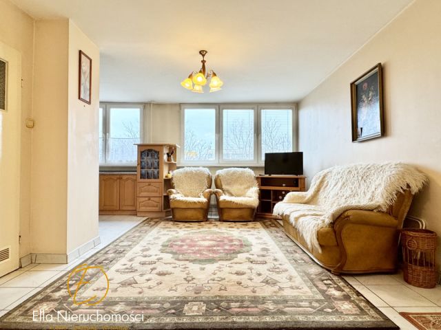 Mieszkanie 3-pokojowe Legnica, ul. Tatrzańska. Zdjęcie 2