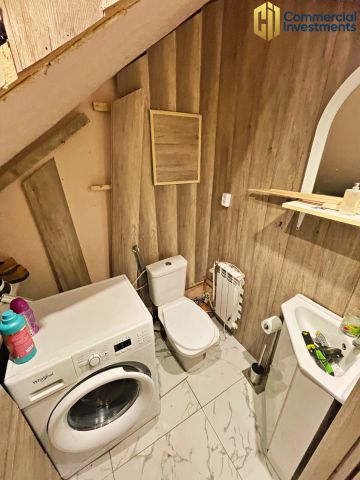 dom wolnostojący, 2 pokoje Las Borowina. Zdjęcie 16