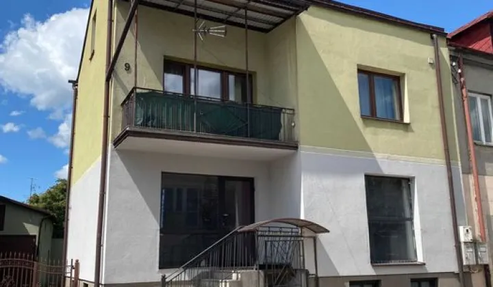 dom wolnostojący Chmielnik