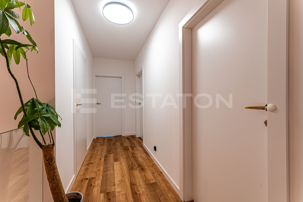 dom wolnostojący, 5 pokoi Jasionka. Zdjęcie 14