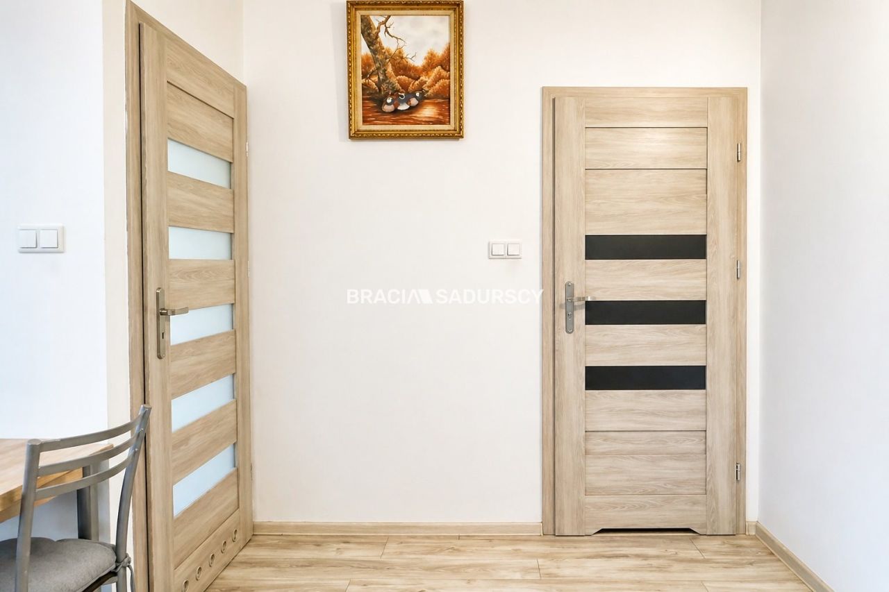 Mieszkanie 2-pokojowe Myślenice, ul. 3 Maja. Zdjęcie 10