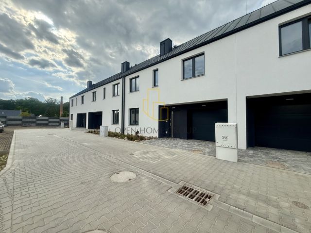 dom szeregowy, 5 pokoi Wrocław. Zdjęcie 5