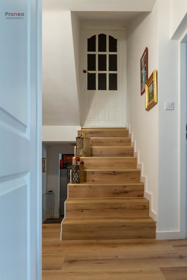 dom wolnostojący, 3 pokoje Stare Miasto. Zdjęcie 15