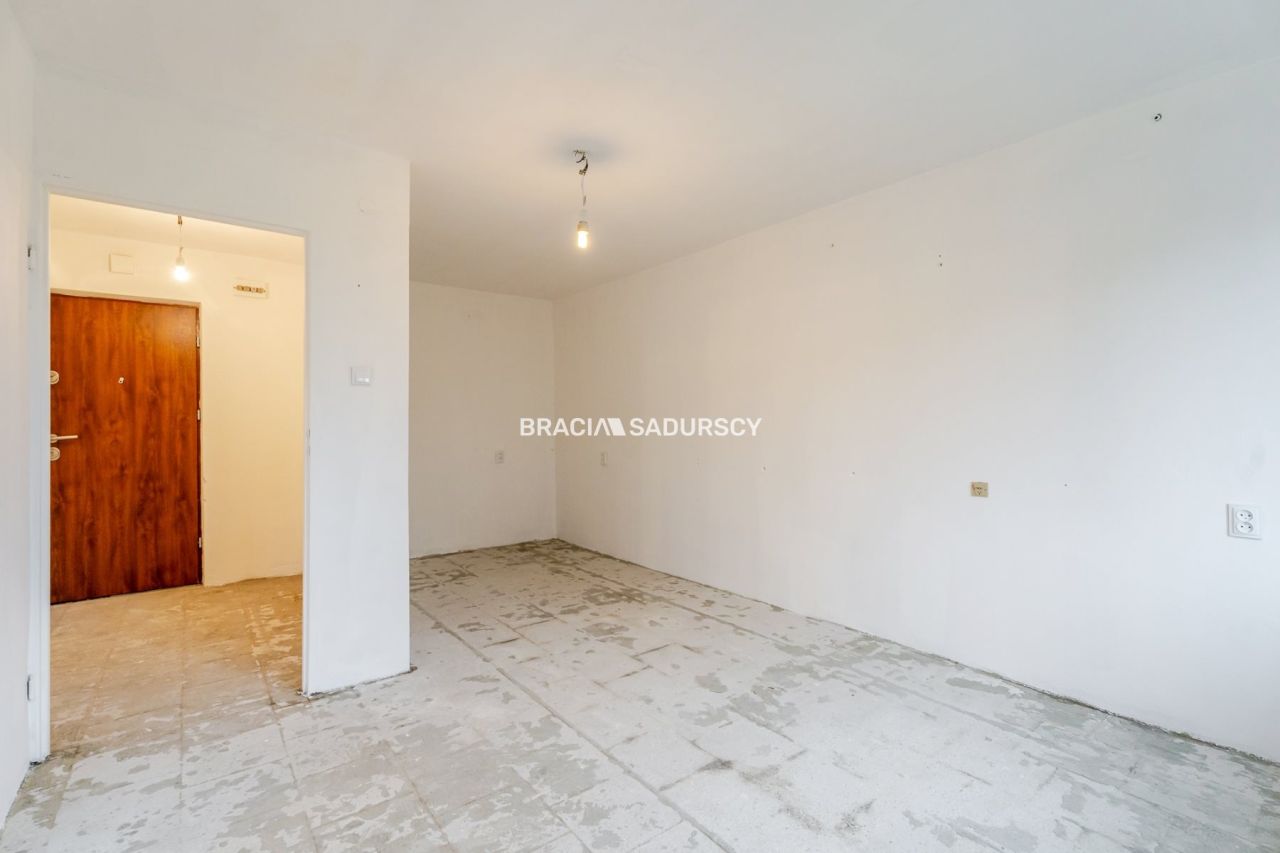 Mieszkanie 1-pokojowe Pobiednik Wielki. Zdjęcie 12