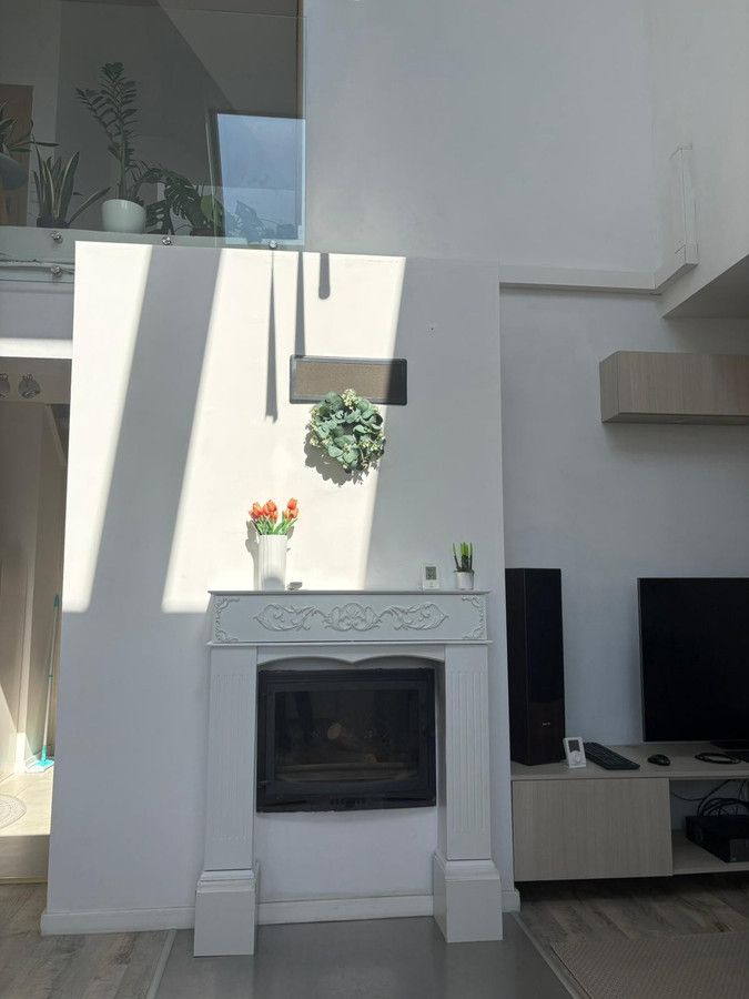 Mieszkanie 4-pokojowe Kielanówka. Zdjęcie 6