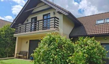 dom wolnostojący, 5 pokoi Kiełczów, ul. Akacjowa