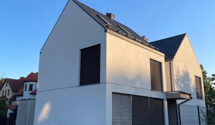 bliźniak, 7 pokoi Tychy, ul. Damrota