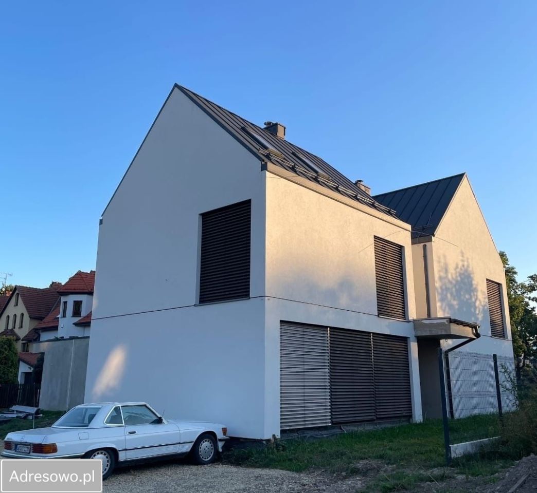 bliźniak, 7 pokoi Tychy, ul. Damrota. Zdjęcie 1