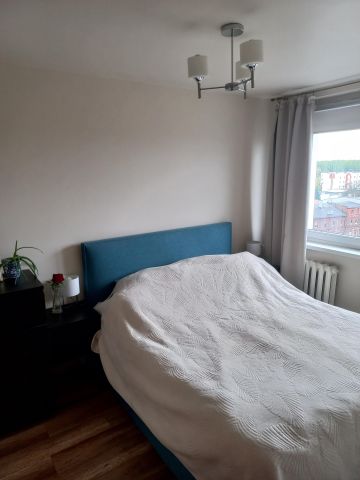 Mieszkanie 3-pokojowe Siemianowice Śląskie Bytków, pl. Skrzeka i Wójcika. Zdjęcie 1