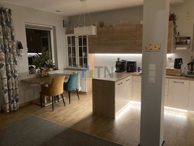 bliźniak, 4 pokoje Dobrzykowice. Zdjęcie 3