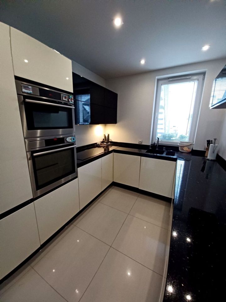 Mieszkanie 3-pokojowe Józefosław, ul. Świetlista. Zdjęcie 11