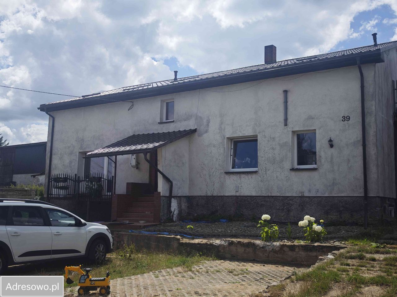 dom wolnostojący, 7 pokoi Sośnica