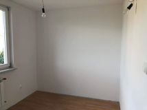 bliźniak, 3 pokoje Opaka. Zdjęcie 4