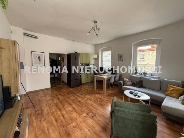 Mieszkanie 3-pokojowe Szczawno-Zdrój. Zdjęcie 4