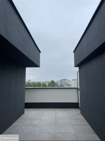Mieszkanie 4-pokojowe Warszawa Praga-Południe, ul. Żupnicza. Zdjęcie 1